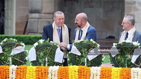 Cumhurbaşkanı Erdoğan, Mahatma Gandhi’nin mezarını ziyaret etti